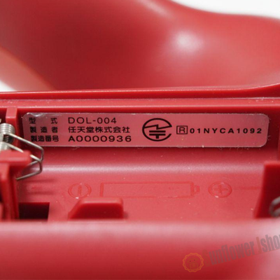 Nintendo GameCube WaveBird Wireless Controller Char Aznable Zeon Red Limited Japan Rare