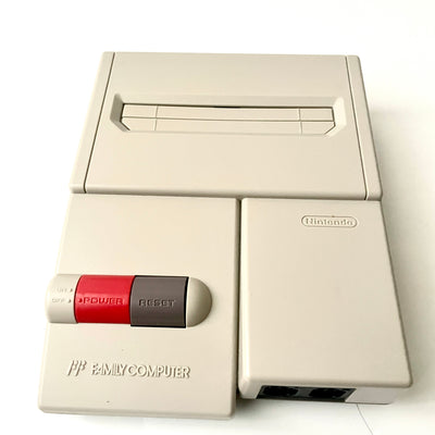Nintendo Famicom Console System HVC-101 Boxed AV Family Computer Complete Set